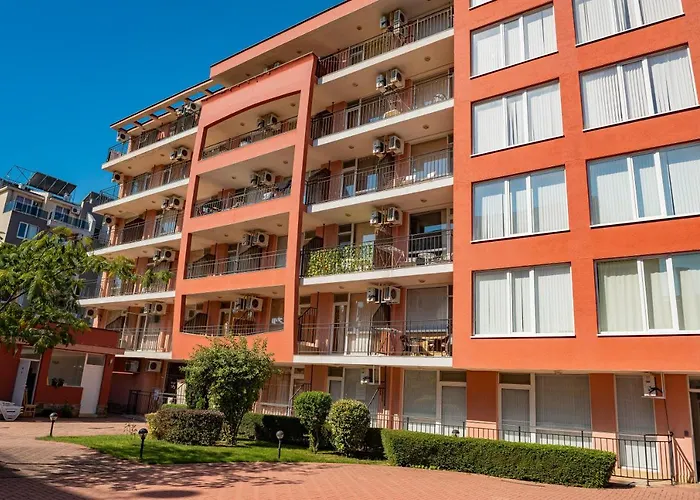 Sunset - Menada Slantchev Briag