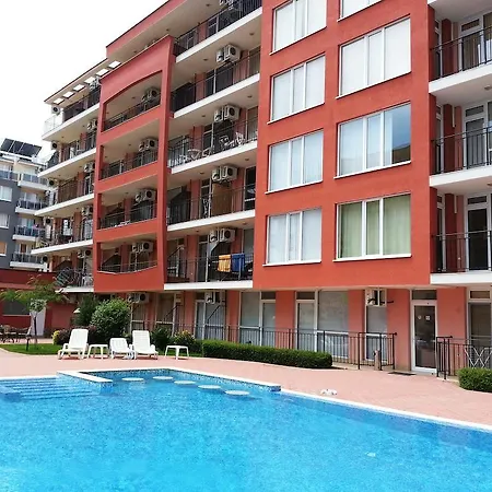 Апартаменти Sunset - Menada *