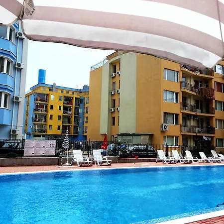 Апартаменти Sunset - Menada *