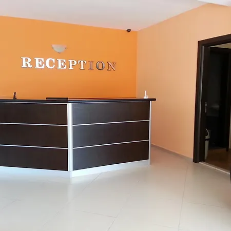 Апартаменти Sunset - Menada *